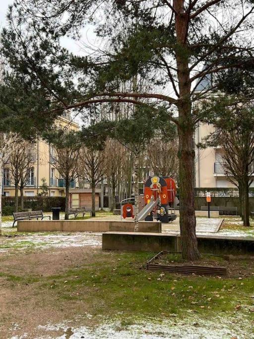 Appartement Familial 8 Personnes Proche De Disney Et Paris 쉐시 외부 사진