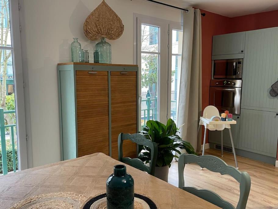 Appartement Familial 8 Personnes Proche De Disney Et Paris 쉐시 외부 사진